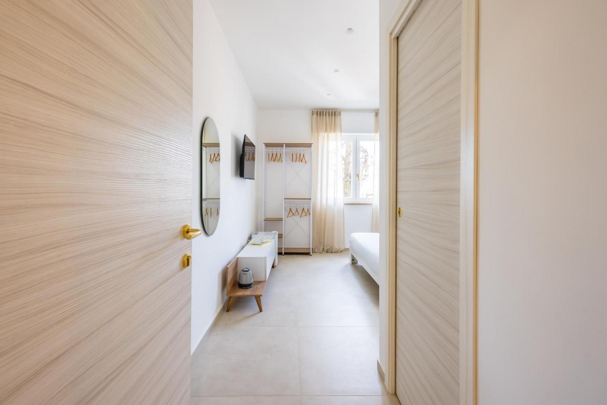 Montesanto View Rooms By Wonderful Italy Naples Extérieur photo