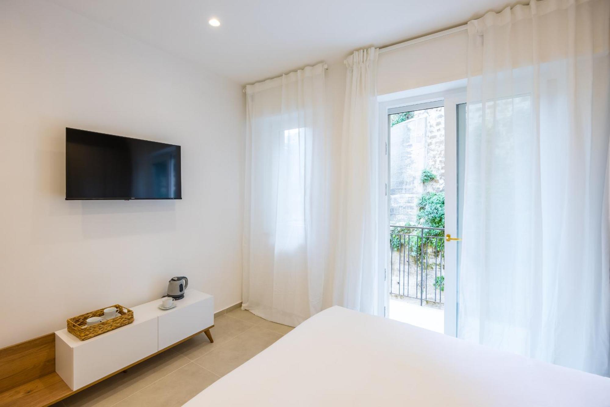Montesanto View Rooms By Wonderful Italy Naples Extérieur photo