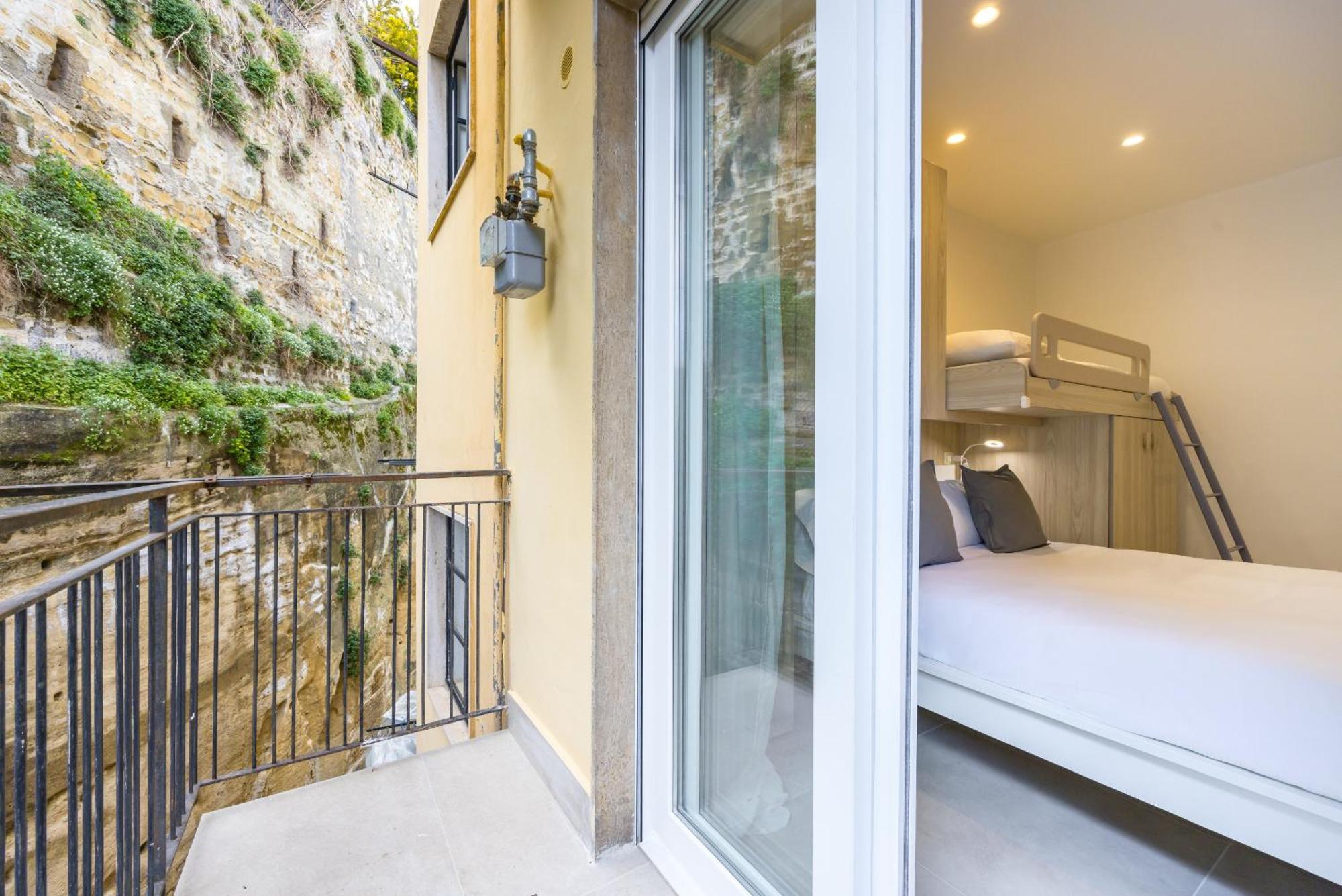 Montesanto View Rooms By Wonderful Italy Naples Extérieur photo